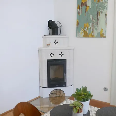 3 Bedrooms Spacious Near Castle In Center * Bratislava